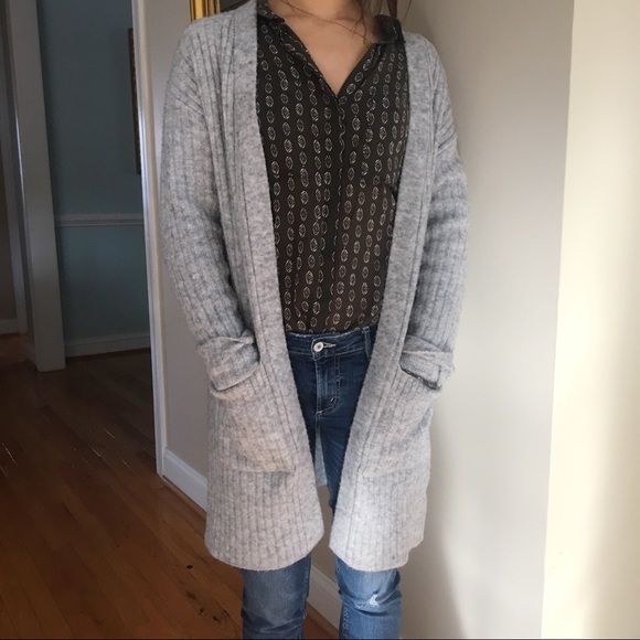 Longline Ribbed Gray Cardigan - Picture 2 of 5